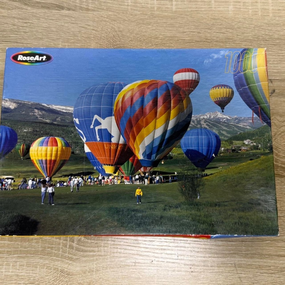 Vintage RoseArt Balloons at Englewood Colorado 1000 Piece Puzzle New Sealed 2003
